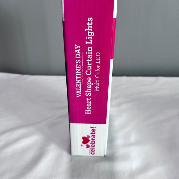 ✨VALENTINE’S DAY Heart Shape Curtain Lights Multi Color LED 124 Lights 8ft x 5ft - Picture 2 of 5